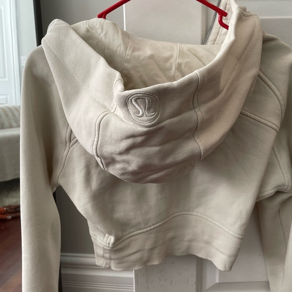 Lululemon cropped zip up scuba hoodie cream/bone color - Picture 6 of 7